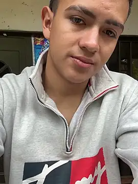 Snapshot of santiagoo_madrid chatting on 25, 4, 2026 santiagoo madrid online show from 25, 4, 2026