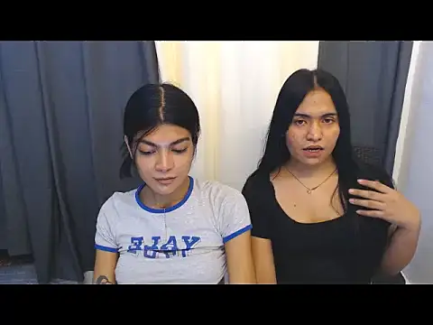 Snapshot of AveryBlesss chatting on 27, 4, 2026 AveryBlesss online show from 27, 4, 2026