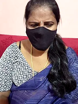 Snapshot of Sunitha-tamilponu chatting on 27, 4, 2026 Sunitha-tamilponu online show from 27, 4, 2026