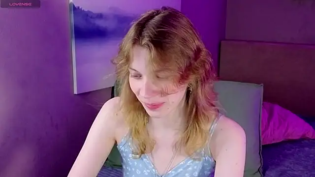 Snapshot of Emily_Cartex chatting on 15, 6, 2026 Emily Cartex online show from 15, 6, 2026