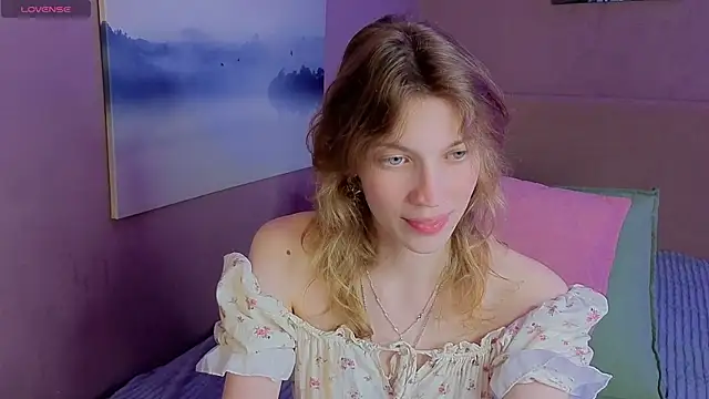 Snapshot of Emily_Cartex chatting on 24, 6, 2026 Emily Cartex online show from 24, 6, 2026