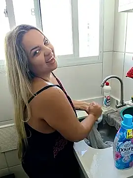 Snapshot of CasadaSafada_oficial chatting on 26, 4, 2026 CasadaSafada oficial online show from 26, 4, 2026