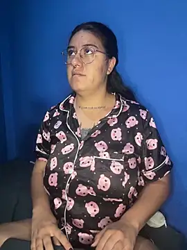 Snapshot of Gabbyy-gabbyy- chatting on 5, 5, 2026 Gabbyy-gabbyy- online show from 5, 5, 2026