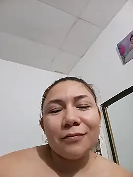 Snapshot of Luna_Morch chatting on 7, 6, 2026 Luna Morch online show from 7, 6, 2026