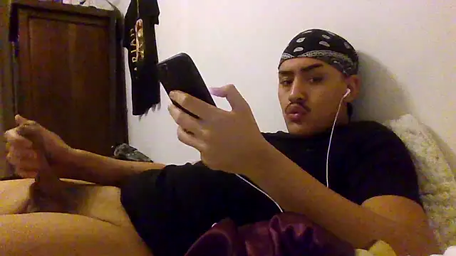 Snapshot of Mrbrighton20 chatting on 26, 4, 2026 Mrbrighton20 online show from 26, 4, 2026