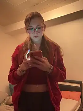 Snapshot of Lina-420 chatting on 26, 4, 2026 Lina-420 online show from 26, 4, 2026