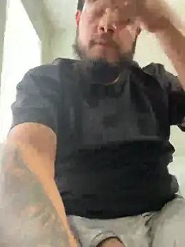 Snapshot of Zaddymatty2002 chatting on 25, 4, 2026 Zaddymatty2002 online show from 25, 4, 2026