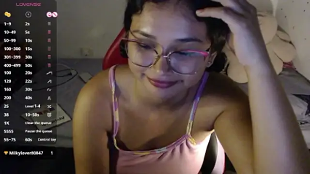 Snapshot of Lily____ chatting on 23, 5, 2026 Lily online show from 23, 5, 2026