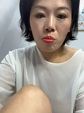 Snapshot of milkwine chatting on 12, 6, 2026 milkwine online show from 12, 6, 2026