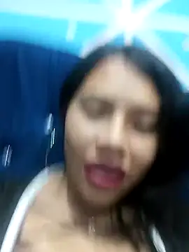 Snapshot of chiquibaby17 chatting on 26, 4, 2026 chiquibaby17 online show from 26, 4, 2026