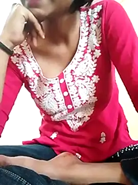 Snapshot of R__Roshani chatting on 28, 4, 2026 R Roshani online show from 28, 4, 2026