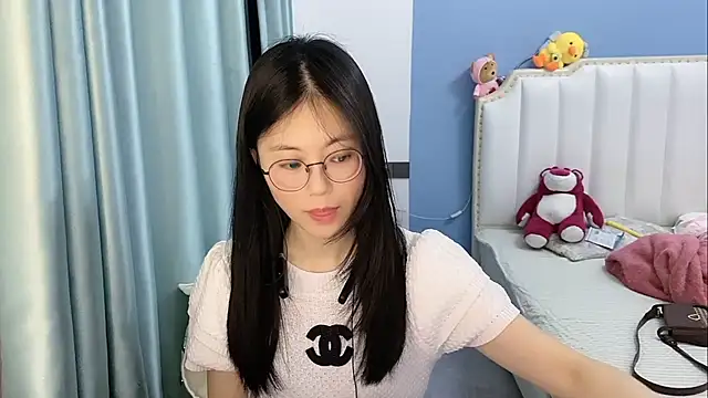 Snapshot of Luna-666 chatting on 26, 4, 2026 Luna-666 online show from 26, 4, 2026