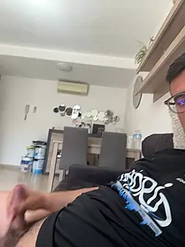 Snapshot of aalexhub chatting on 26, 4, 2026 aalexhub online show from 26, 4, 2026