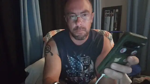 Snapshot of BWCMarineMark chatting on 11, 7, 2026 BWCMarineMark online show from 11, 7, 2026