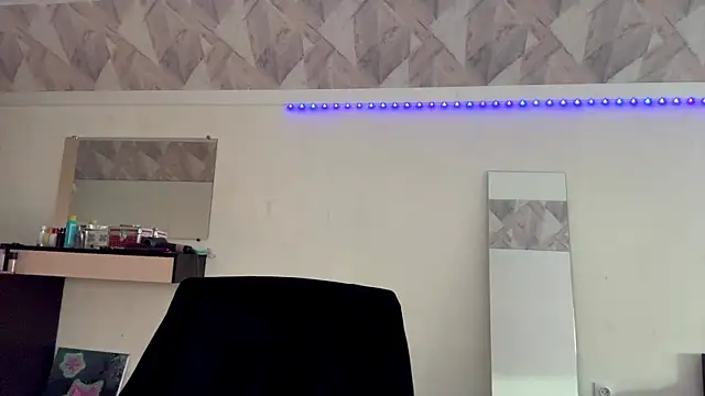 Snapshot of CrackingBingo chatting on 26, 4, 2026 CrackingBingo online show from 26, 4, 2026