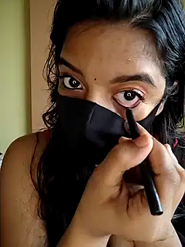 Snapshot of vanika2000 chatting on 27, 4, 2026 vanika2000 online show from 27, 4, 2026