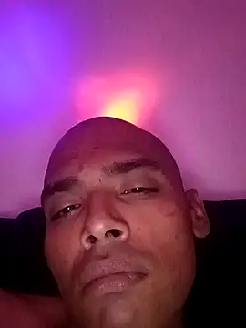 Snapshot of bigdickfriends chatting on 26, 4, 2026 bigdickfriends online show from 26, 4, 2026