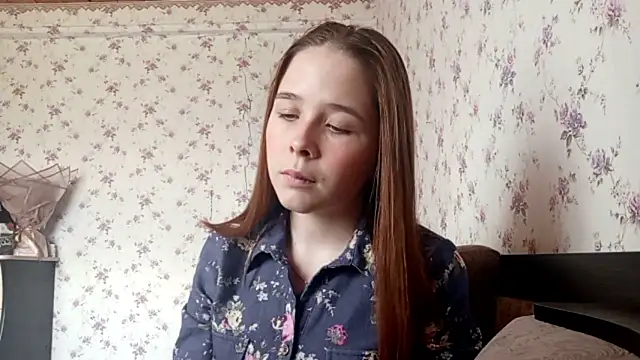 Snapshot of SiennaGlow chatting on 28, 4, 2026 SiennaGlow online show from 28, 4, 2026