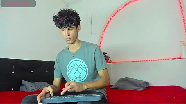 liammendoza98 online show from 9, 5, 2026