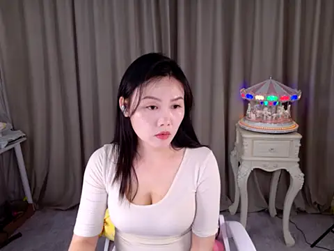 Snapshot of saozi2026 chatting on 27, 4, 2026 saozi2026 online show from 27, 4, 2026