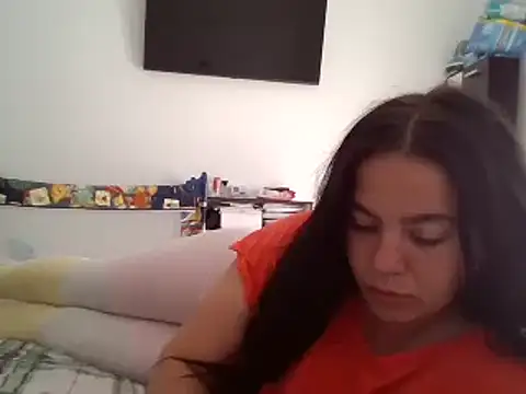 Snapshot of brunetata12 chatting on 27, 4, 2026 brunetata12 online show from 27, 4, 2026