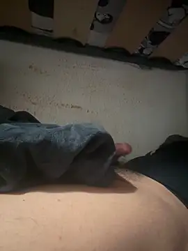 Snapshot of Duey_15 chatting on 27, 4, 2026 Duey 15 online show from 27, 4, 2026