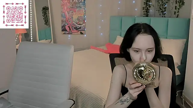 Snapshot of Lilac-Muse chatting on 24, 5, 2026 Lilac-Muse online show from 24, 5, 2026