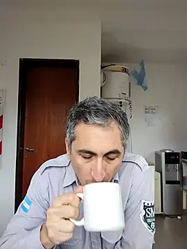 Snapshot of Alejandro83bsf chatting on 31, 7, 2026 Alejandro83bsf online show from 31, 7, 2026