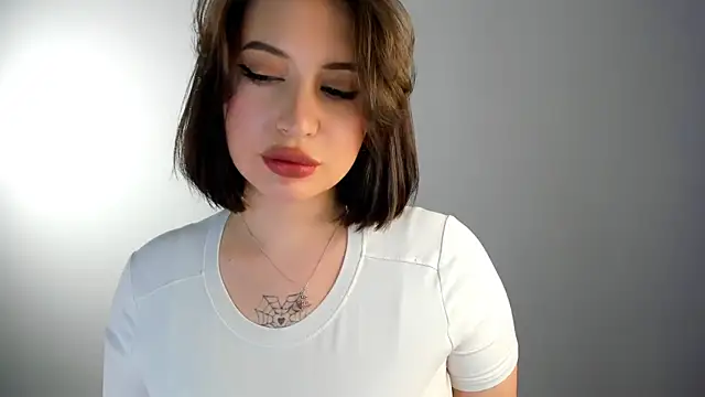 Snapshot of Britney_Sweettt chatting on 30, 4, 2026 Britney Sweettt online show from 30, 4, 2026