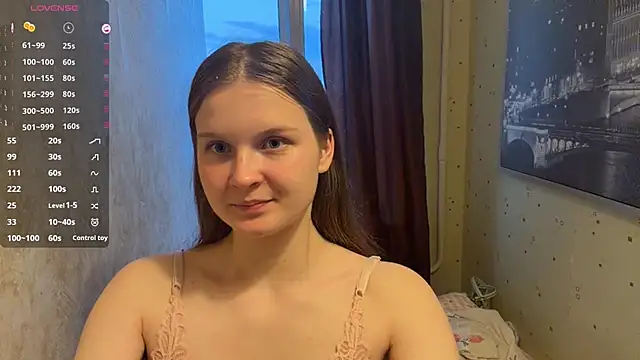 LongChillGerl online show from 22, 6, 2026