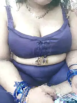 Snapshot of HD_Queen_69 chatting on 16, 6, 2026 HD Queen 69 online show from 16, 6, 2026