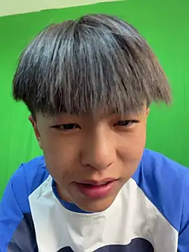 Snapshot of DD-101 chatting on 27, 4, 2026 DD-101 online show from 27, 4, 2026