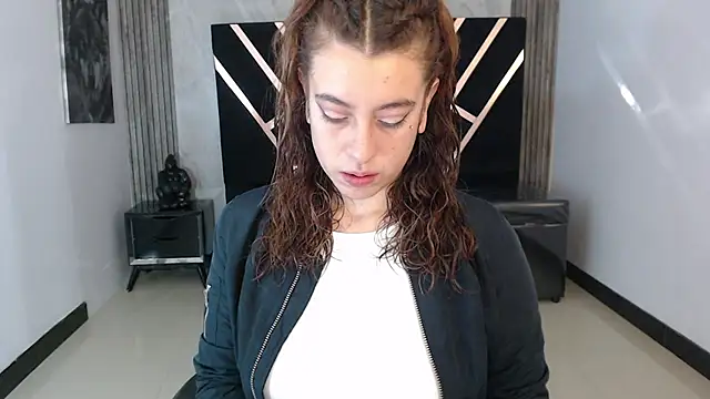 Snapshot of DamiaOshun_ch chatting on 5, 7, 2026 DamiaOshun ch online show from 5, 7, 2026