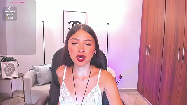 Snapshot of Nikky_sweett_ chatting on 23, 5, 2026 Nikky sweett online show from 23, 5, 2026
