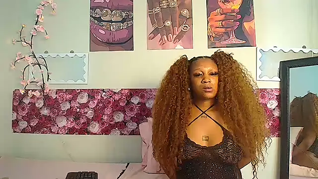 EnchantingLisa online show from 9, 7, 2026