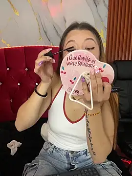 Snapshot of Ally_sunnn chatting on 28, 4, 2026 Ally sunnn online show from 28, 4, 2026