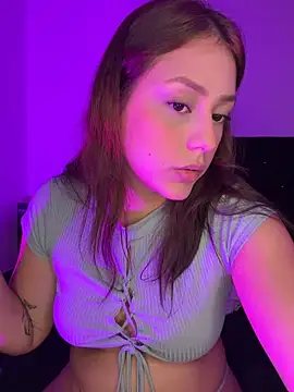 HayleyRoss  online show from 13, 6, 2026