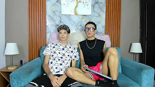 Snapshot of KING_BOYS2026 chatting on 29, 4, 2026 KING BOYS2026 online show from 29, 4, 2026