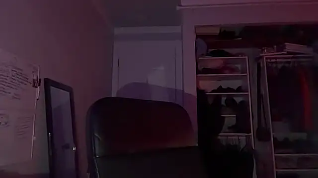 Snapshot of Maddieblairxo chatting on 26, 7, 2026 Maddieblairxo online show from 26, 7, 2026