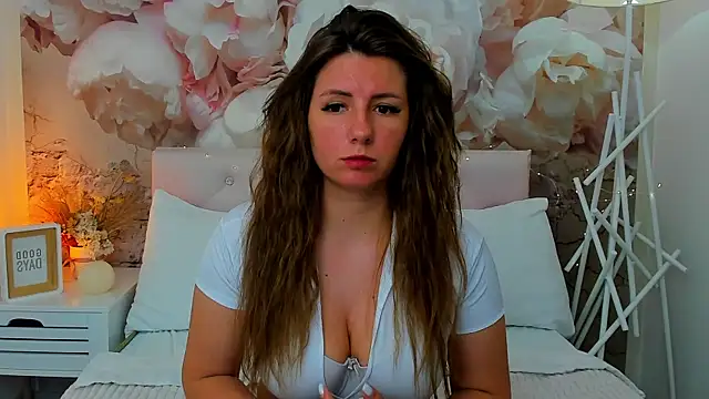 Snapshot of MiraSwee chatting on 29, 5, 2026 MiraSwee online show from 29, 5, 2026