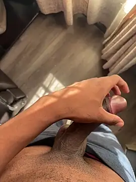 Snapshot of Freakstarza chatting on 28, 4, 2026 Freakstarza online show from 28, 4, 2026