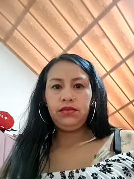 Snapshot of sexyandhotlatina2026 chatting on 28, 4, 2026 sexyandhotlatina2026 online show from 28, 4, 2026