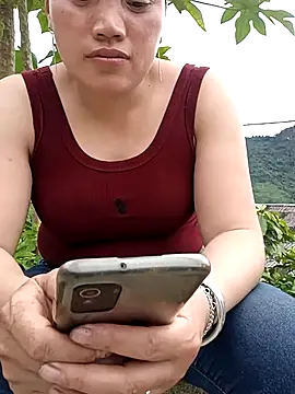 Snapshot of Blaze_Luna chatting on 24, 5, 2026 Blaze Luna online show from 24, 5, 2026
