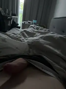 19teenoldboy online show from 28, 7, 2026