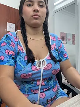 Mulan rousse online show from 13, 5, 2026