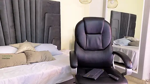 AlannaBlair online show from 28, 5, 2026