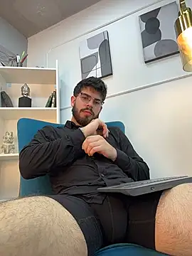 DomBoy  online show from 13, 6, 2026