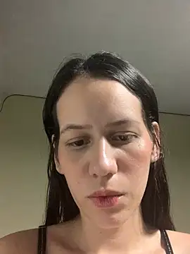 Snapshot of caterinekess chatting on 30, 4, 2026 caterinekess online show from 30, 4, 2026