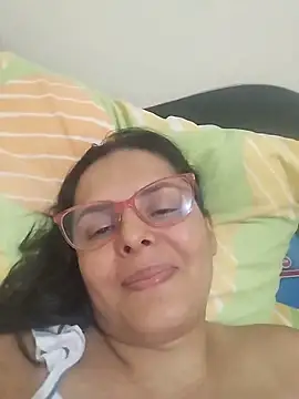 Snapshot of Bella_Morena27 chatting on 24, 5, 2026 Bella Morena27 online show from 24, 5, 2026