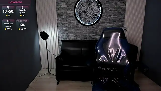 gemma 19  online show from 6, 8, 2026